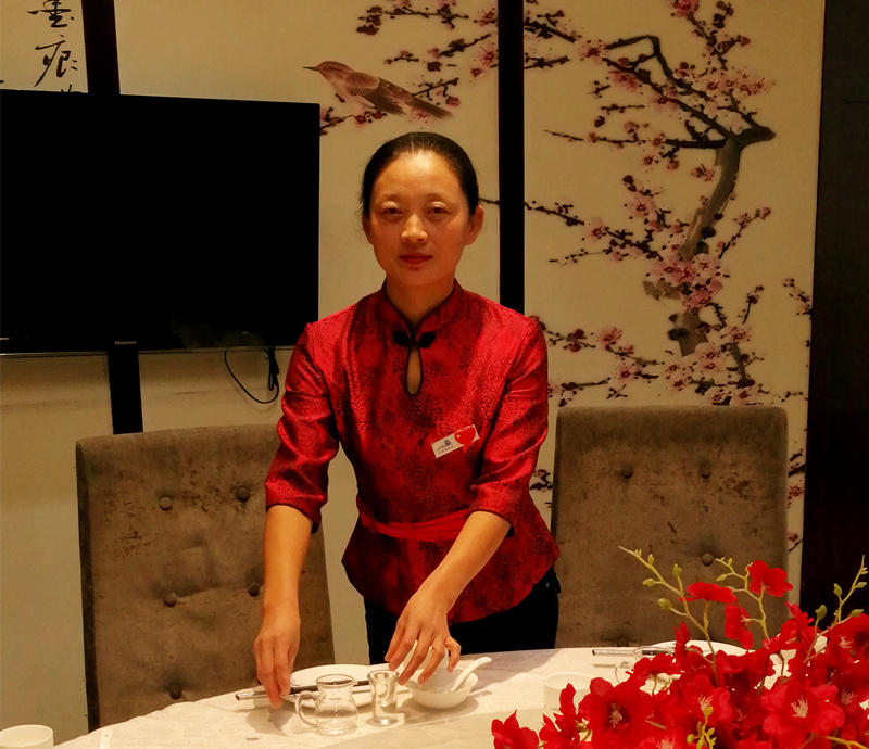 致敬，我親愛的同事——記迪尼斯伊川店客房員工陳華麗